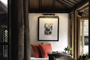 فندق Tamarind Village