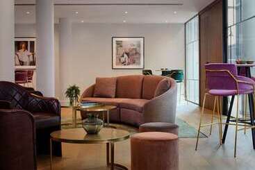 Отель The Westminster London, Curio Collection By Hilton