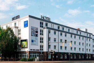 هتل Tryp By Wyndham Bremen Airport