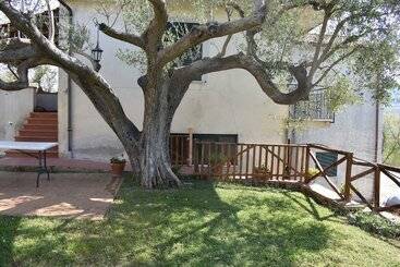 בית מלון כפרי Barnìa   Agriturismo