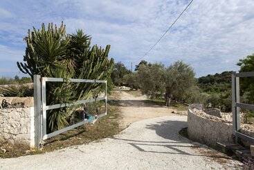 בית מלון כפרי Camping Fiori Di Noto