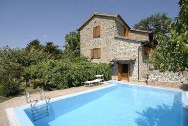 簡易ホテル Il Casale Di Max