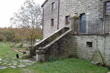 فندق ريفى Il Borgo Di Faeta