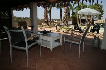 פנסיון Aurelio Rapillo