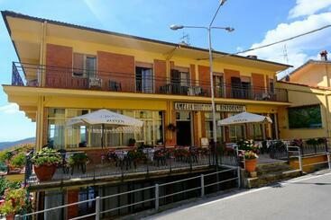 בית מלון כפרי Amelia Dream View