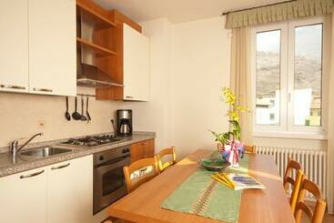 בית מלון כפרי Appartamenti Baia Azzurra