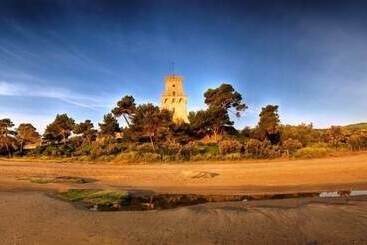 田舎風ホテル Agriturismo Isola Dei Calanchi   Guest House