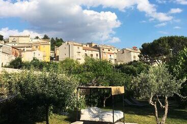 ペンション Art & Breakfast