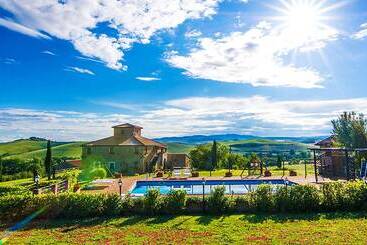 فندق ريفى Agriturismo Ragoncino