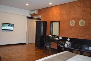 Amazing Bagan Resort