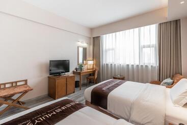 בית מלון כפרי Jinling Mansion Nanjing