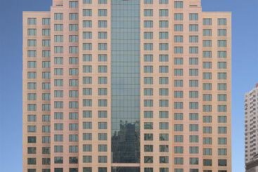 هتل Equatorial Qingdao