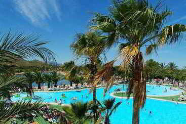 Отель Club Mac  All Inclusive Family Resort