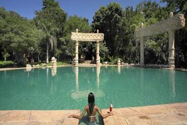 The Cabanas Hotel At Sun City Resort