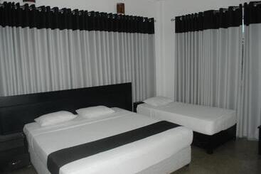 בית מלון כפרי Elephant Entrance