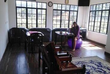 פנסיון Akiko Rest