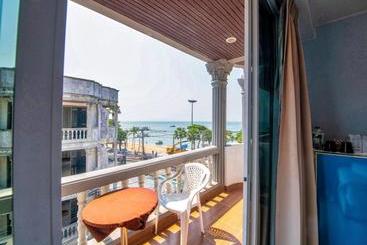 펜션 Akvavit Living