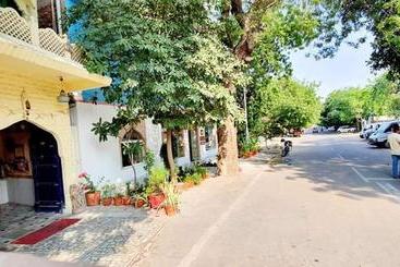 پانسیون Durag Niwas Guest House