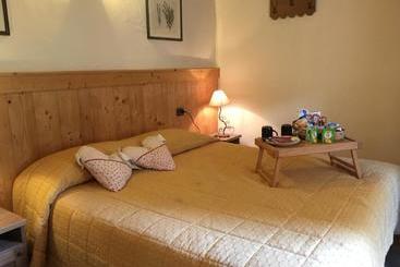 پانسیون Maison Colombot