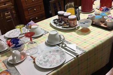Alexander Bed And Breakfast