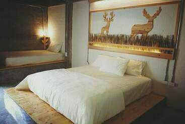 ホテル Hink Poshtel Phangnga