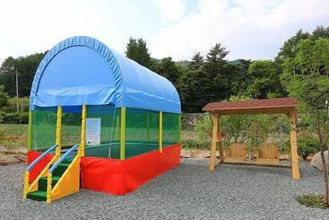 酒店 Rainbow Hwangto Pension