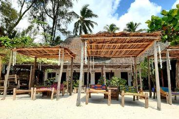 ベッドアンドブレックファースト Sunrise Lodge Zanzibar