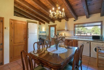 Rural Cottage In The Catalonian Prepyrenees