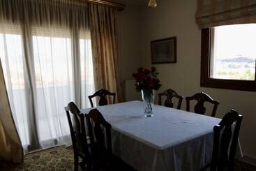פנסיון Villa Ariadne
