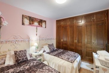 Stunning Mansion In Riaza With Balcony