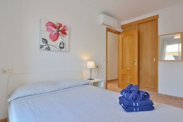 Townhouse 200mts From Sea/beach