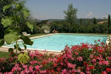 בית מלון כפרי Agriturismo Casa Vecchia