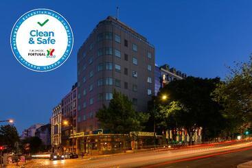 هتل Dom Carlos Liberty