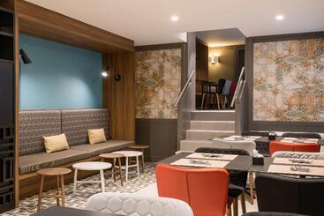 Отель Mercure Lille Centre Vieuxlille