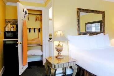 فندق Sea Breeze Inn  Pacific Grove