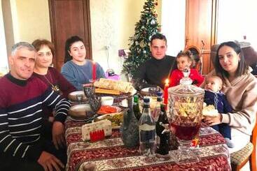 Bed and Breakfast Elegaya Guest House