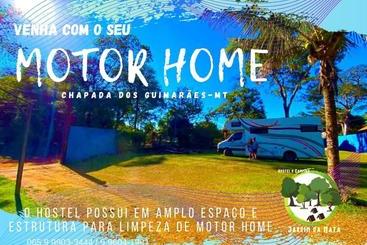 Hostel E Camping Jardim Da Mata