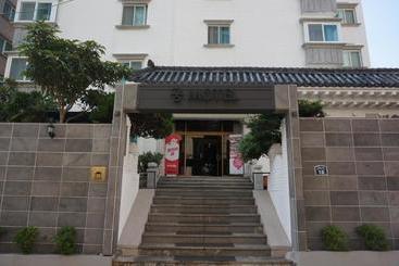 مُتل Busan Gwanganri Gung