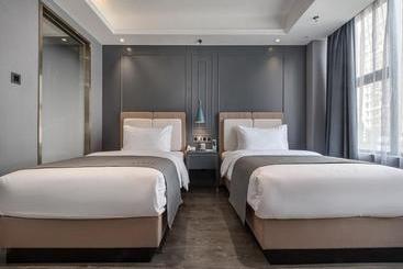 Lano Hotel Guizhou Zunyi High Speed âârailway Station Medi City