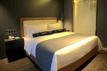 Lano Hotel Guizhou Zunyi High Speed âârailway Station Medi City