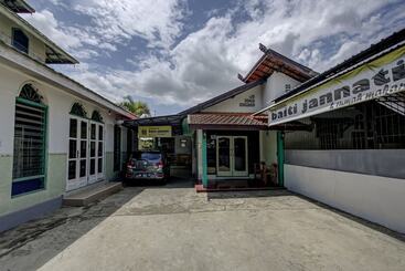 هتل Oyo 3724 Penginapan Baiti Jannati Syariah