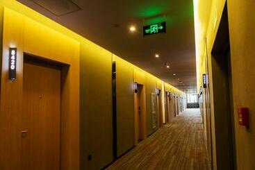 Thank Inn Chain Hotel Zhejiang Huzhou Deqing County Xinshi Town Huancheng West Road