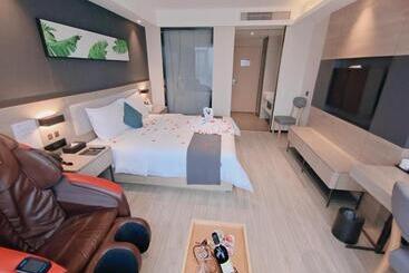 Thank Inn Plus Hotel Mianyang Normal University