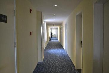 هتل 7days Inn Qingdao Licang Wanda Plaza