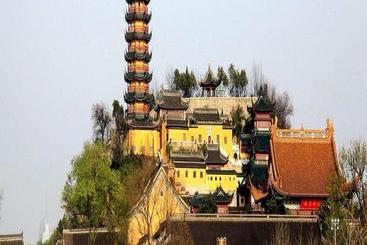 בית מלון כפרי 7 Days Inn Zhenjiang Jinshan Park Branch