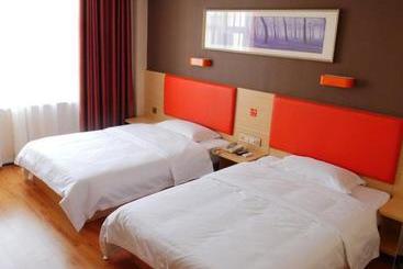 酒店 7days Premium Jiuquan Wanda Branch