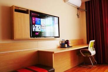 هتل 7days Premium Jiuquan Wanda Branch