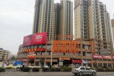 호텔 7days Premium Shaoguan Shixing Road