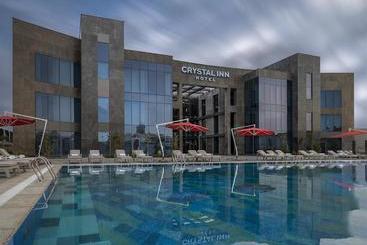 Crystal Inn Hotel   El Alamein