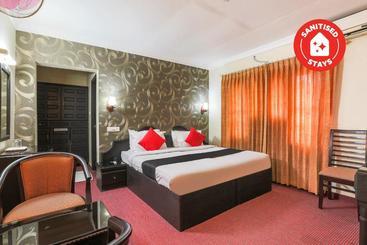 호텔 Capital O Pv Residency Near Nagasandra Metro Station